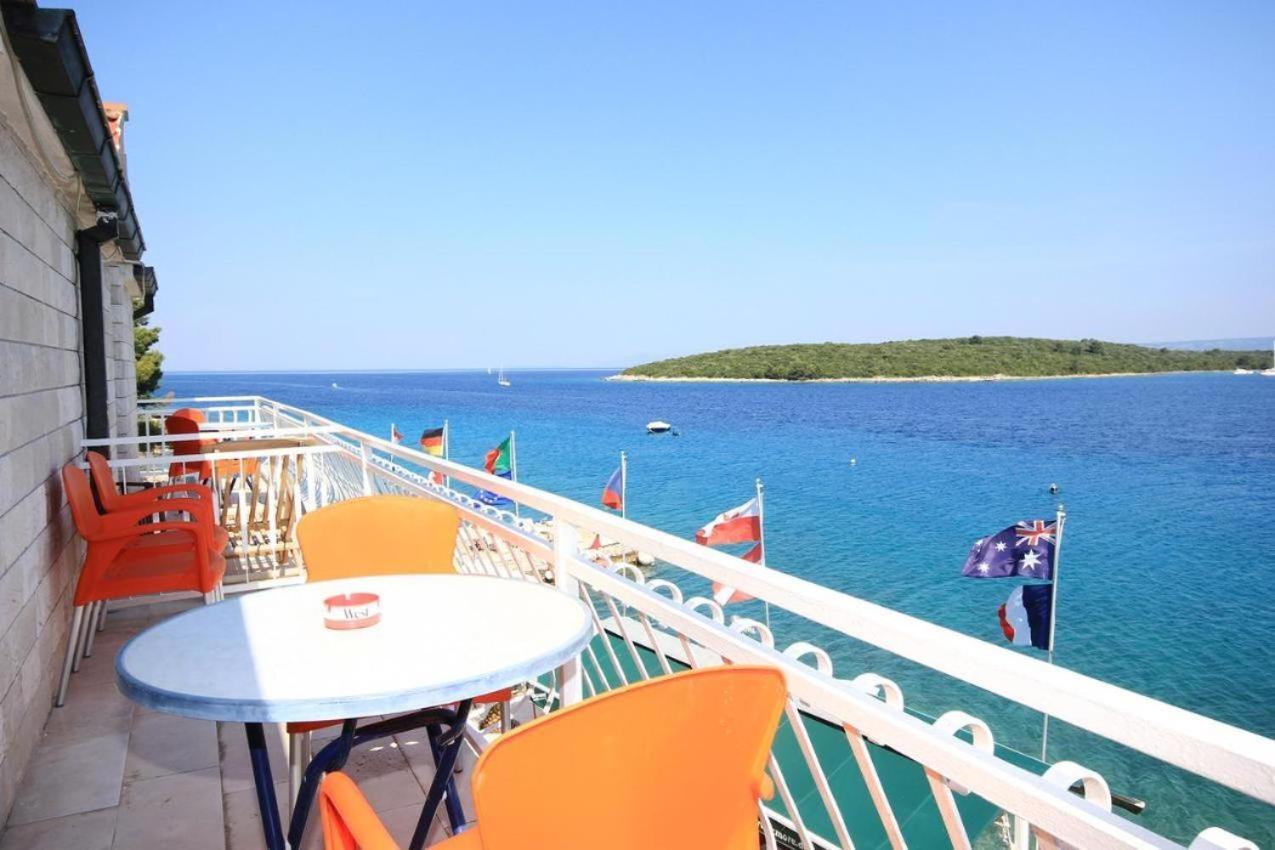 Guesthouse Gradina 로비스테 외부 사진