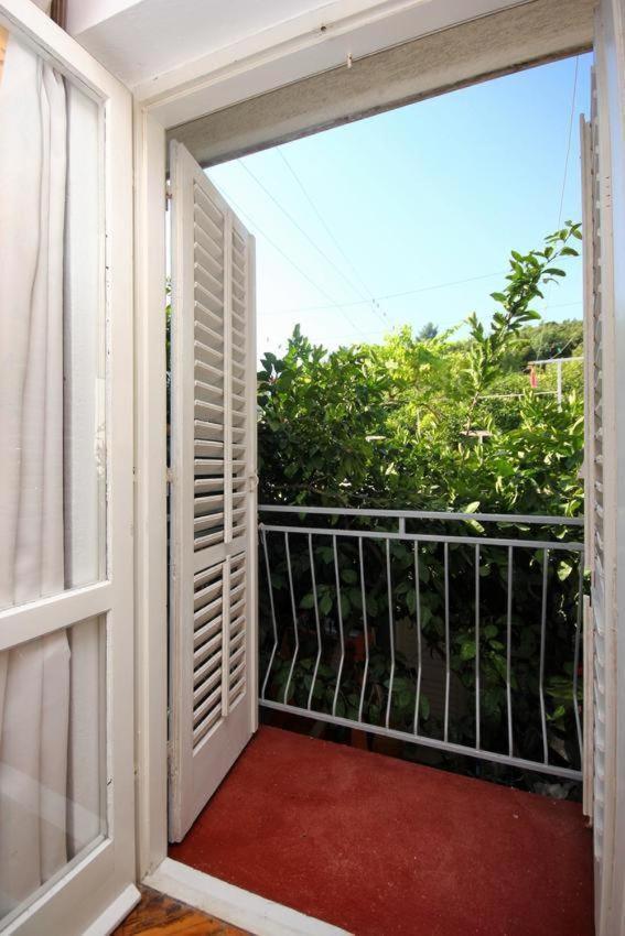 Guesthouse Gradina 로비스테 외부 사진