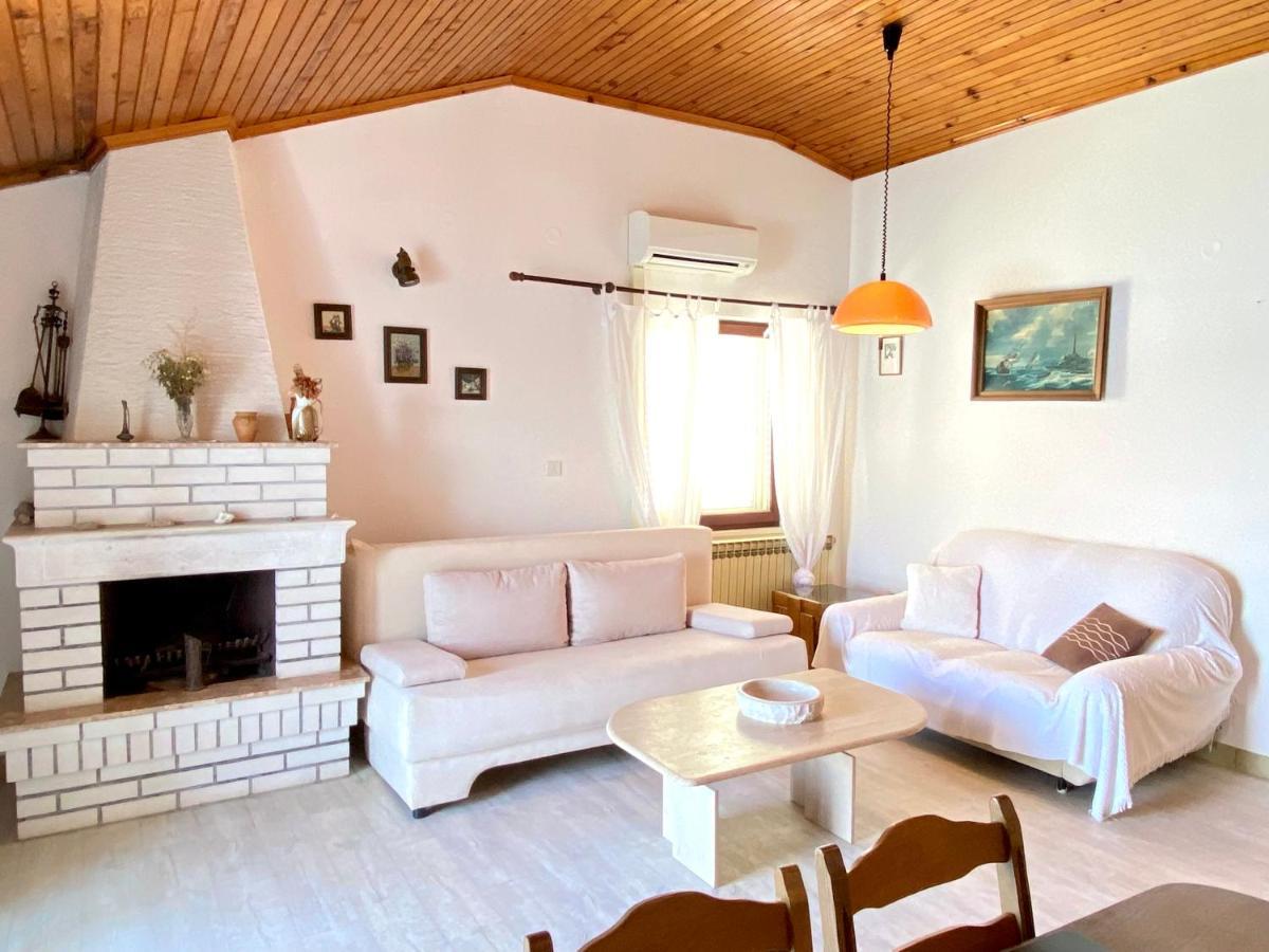 Guesthouse Gradina 로비스테 외부 사진