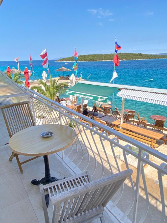 Guesthouse Gradina 로비스테 외부 사진