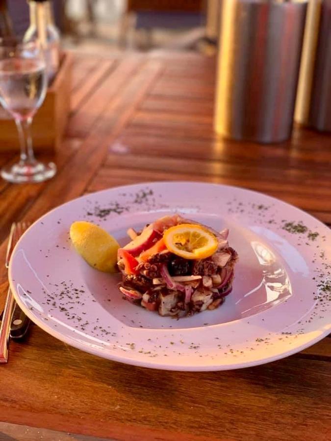 Guesthouse Gradina 로비스테 외부 사진