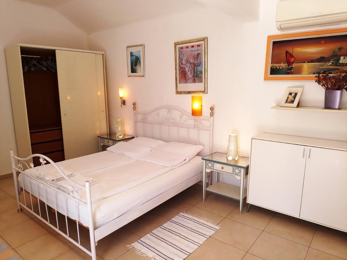 Guesthouse Gradina 로비스테 외부 사진
