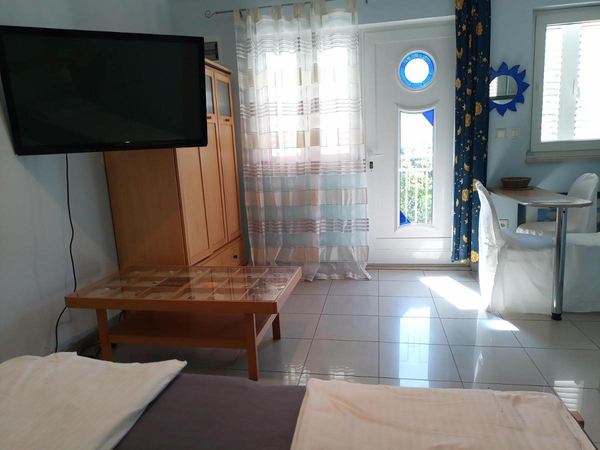 Guesthouse Gradina 로비스테 객실 사진